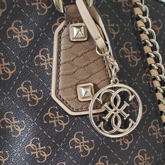 Guess Confidential Chain Handbag/Crossbody - Picture 6 of 17
